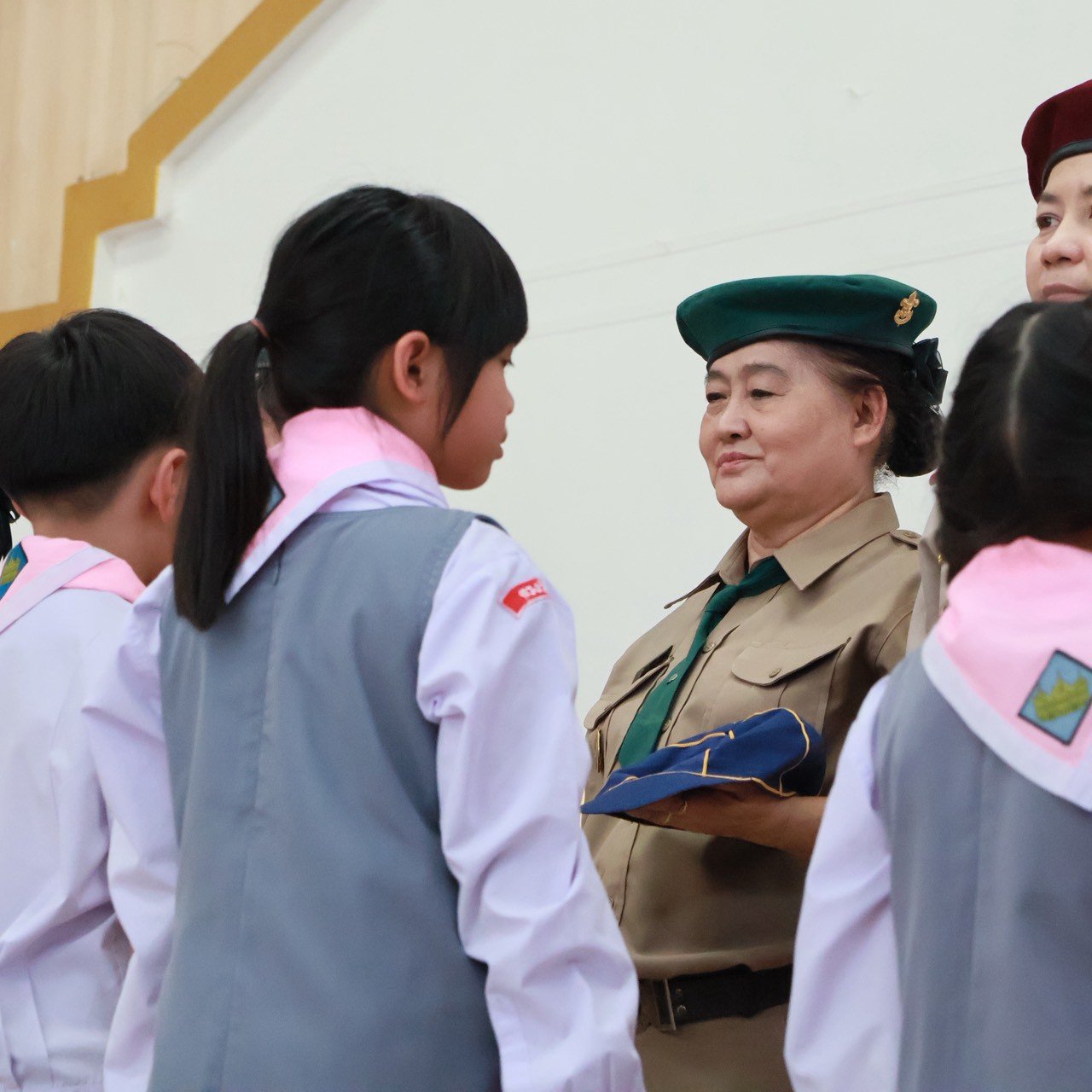 พิธีประดับดาว ลูกเสือ-เนตรนารีสำรอง